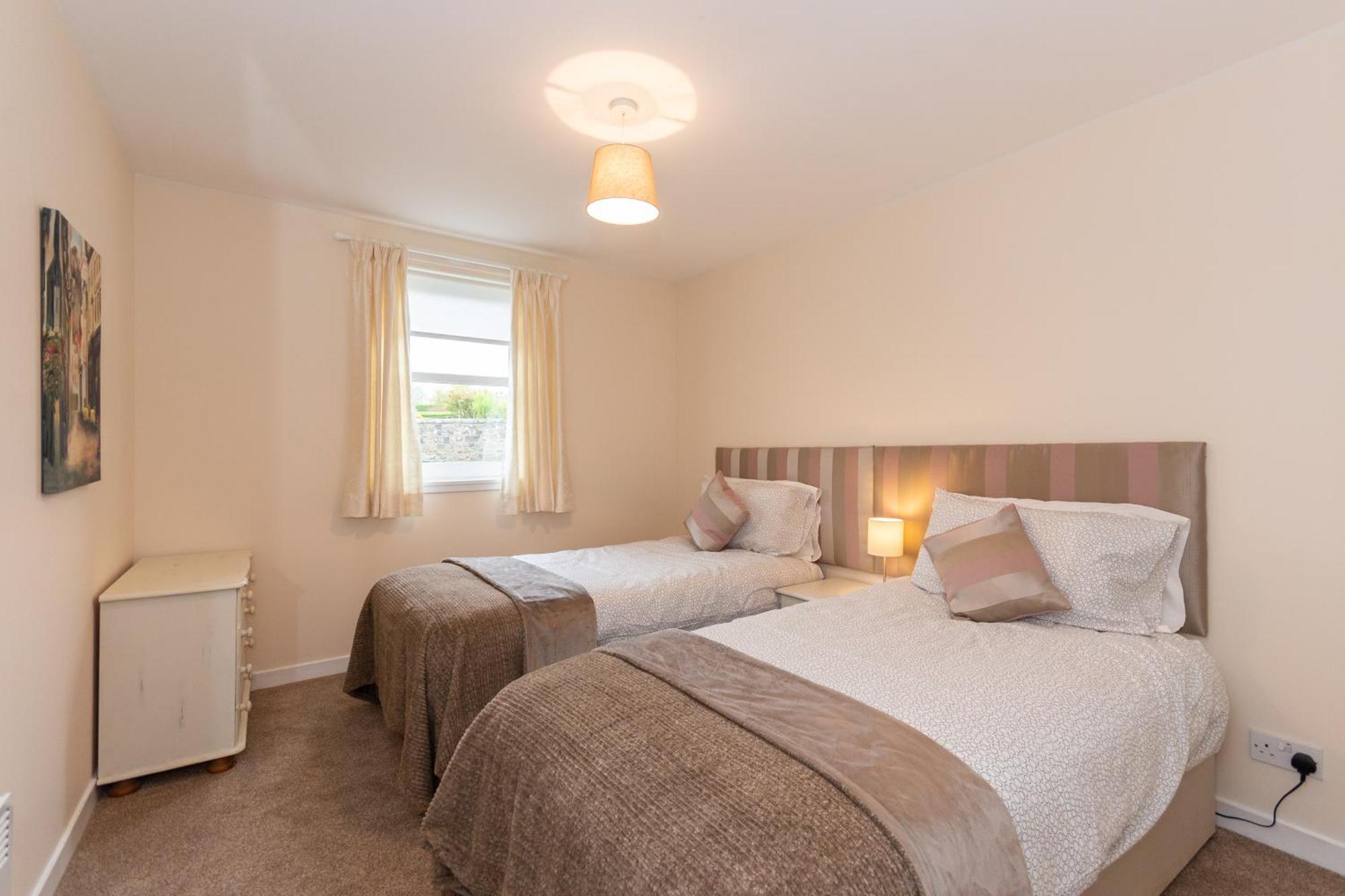 Central St Andrews 2 Bed Apartment - Free Parking Экстерьер фото