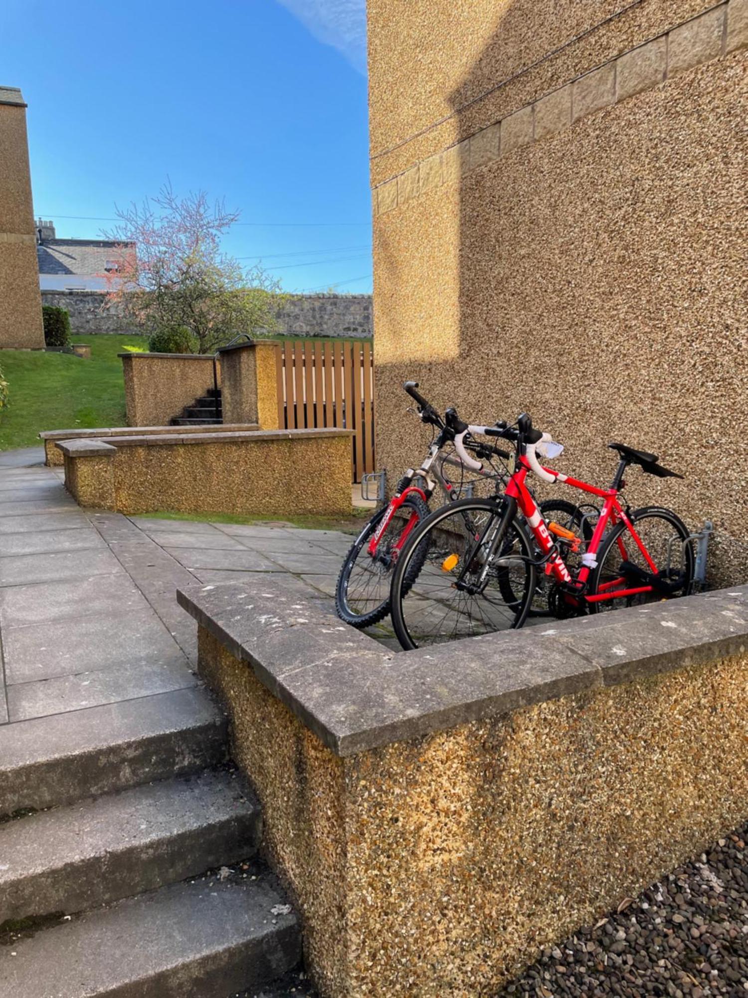 Central St Andrews 2 Bed Apartment - Free Parking Экстерьер фото